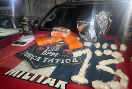 Força Tática do 13º BPM apreende drogas e balança de precisão durante ação no Jacintinho