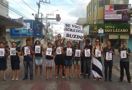 Jovens da Igreja Adventista realizam projeto 'Evangelismo na Praça' no Centro de Arapiraca