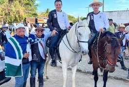 Ricardo Nezinho participa da 23ª Cavalgada de Nossa Senhora do Bom Conselho, tradição de fé e identidade de Arapiraca