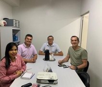 Comissão de inovação e empreendedorismo da Ufal visita Grupo Coringa