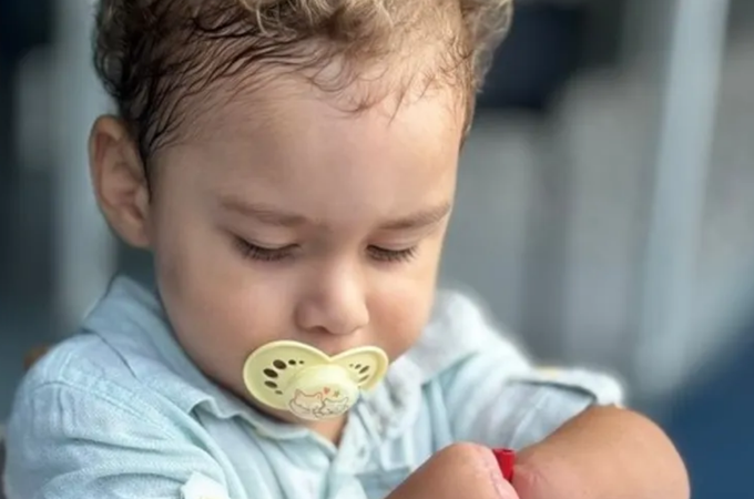 Pai e avó de menino amputado em Murici são presos preventivamente
