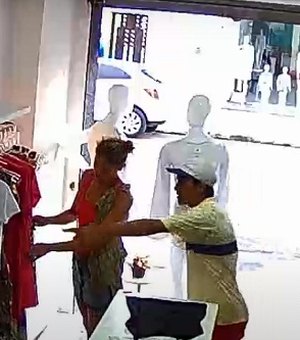 Vídeo. Câmeras de segurança flagram casal assaltando loja no Centro de Arapiraca