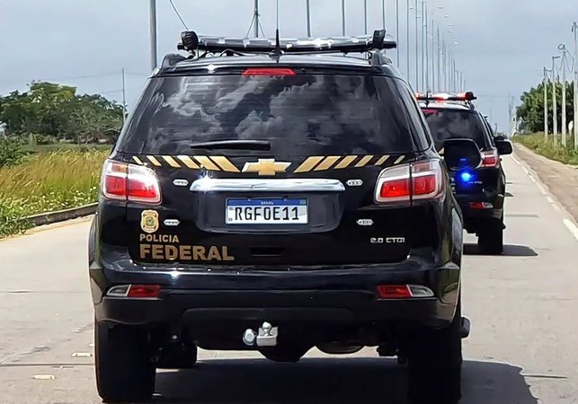PF prende em flagrante suspeito por armazenar e compartilhar material de abuso sexual infantil