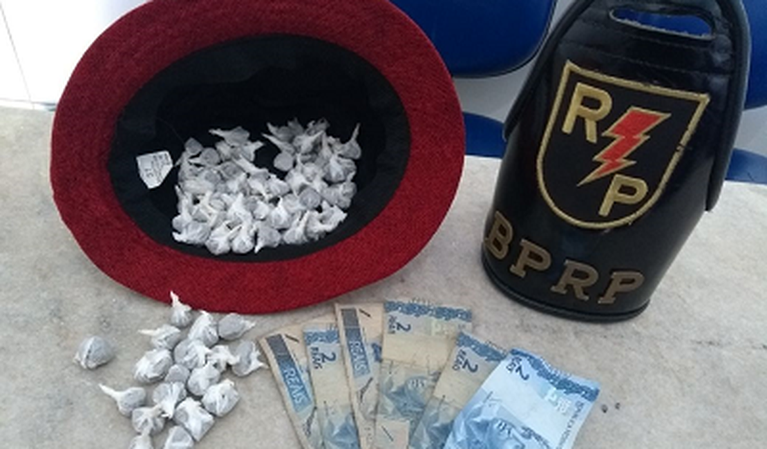 Radiopatrulha apreende drogas durante patrulhamento em Rio Largo