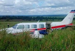 Avião com Luciano Huck e Angélica faz pouso forçado em Campo Grande-MS