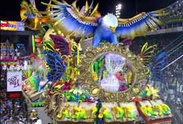 Águia de Ouro é a grande campeã do Carnaval de SP