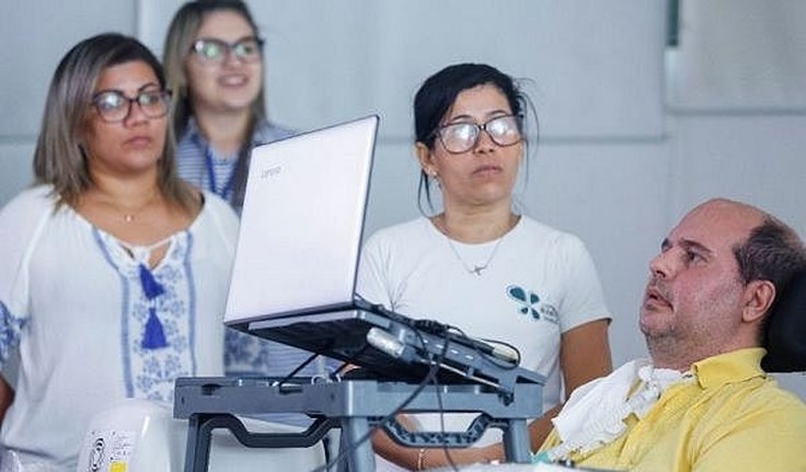 Diagnosticado com doença degenerativa incurável, médico alagoano dá a volta por cima e volta a trabalhar como cardiologista