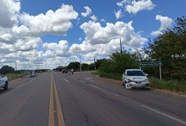 Motociclista fica gravemente ferida após colisão no Agreste alagoano