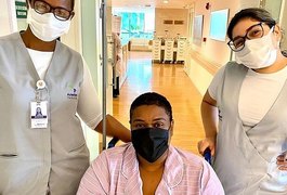 Cacau Protásio recebe alta após 13 dias internada com pancreatite