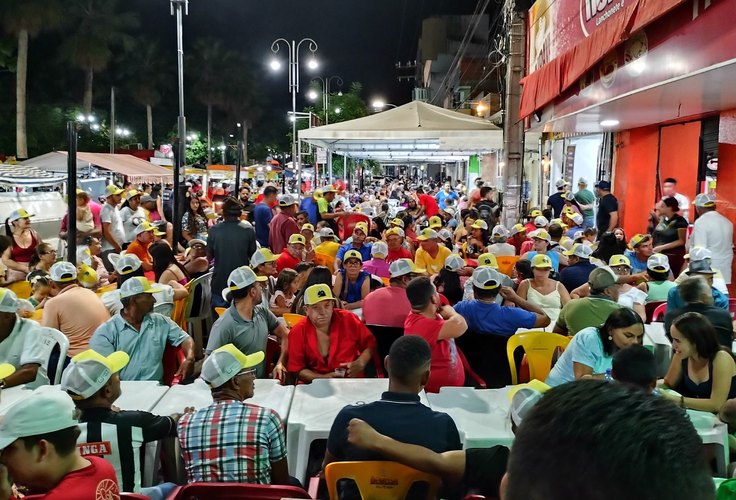 Prefeito Bueno Higino realiza festa para os romeiros de Coité do Nóia em Juazeiro