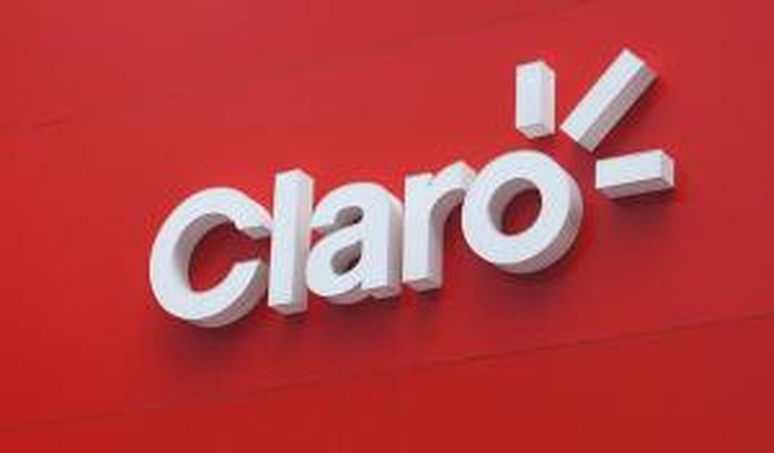 Claro é condenada a indenizar cliente por propagada enganosa