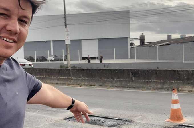 Após solicitação do vereador Vavazinho, DER inicia manutenção em rodovia de Arapiraca