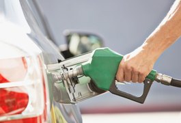 Governo federal fixa preço médio de combustíveis em Alagoas