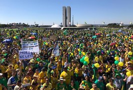 Pelo menos 156 cidades, 26 estados e o DF registram atos pró-Bolsonaro