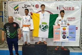 Instituto Andrade de Arapiraca ganha 35 medalhas no Campeonato de judô do Nordeste