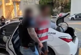 Maior desbloqueador de celulares roubados do Estado do Rio é preso