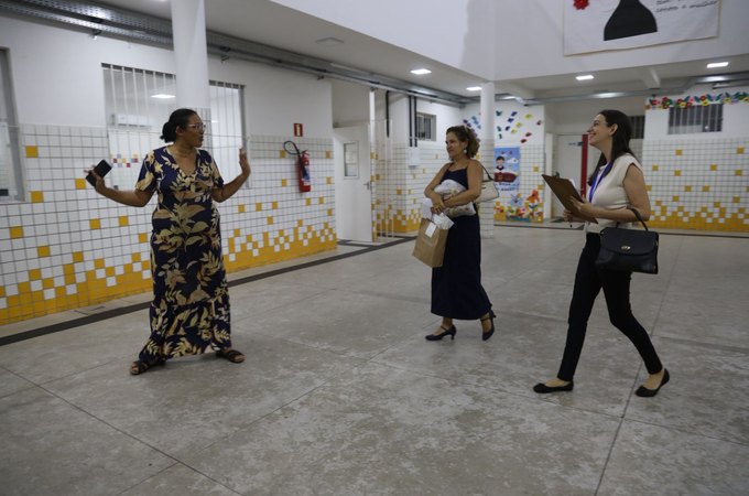 Ministério Público constata diversas falhas e atraso de material na Educação de Jovens e Adultos de Maceió