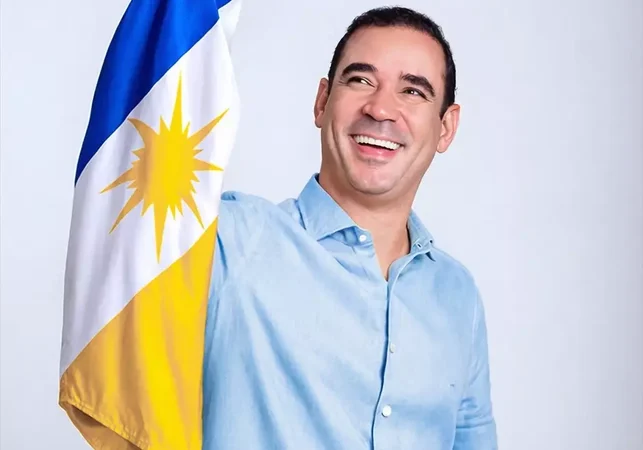 Vicentinho Júnior vira eleição, abre vantagem esmagadora e é eleito governador do Tocantins