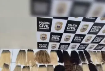 Polícia apreende no Recife apliques capilares roubados de salão de beleza em Natal