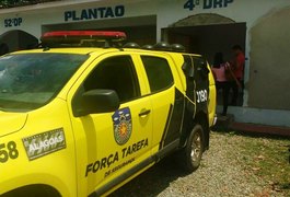 Mulher é presa por tráfico de drogas no Manoel Teles, em Arapiraca