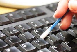 Como limpar o teclado do PC e do notebook