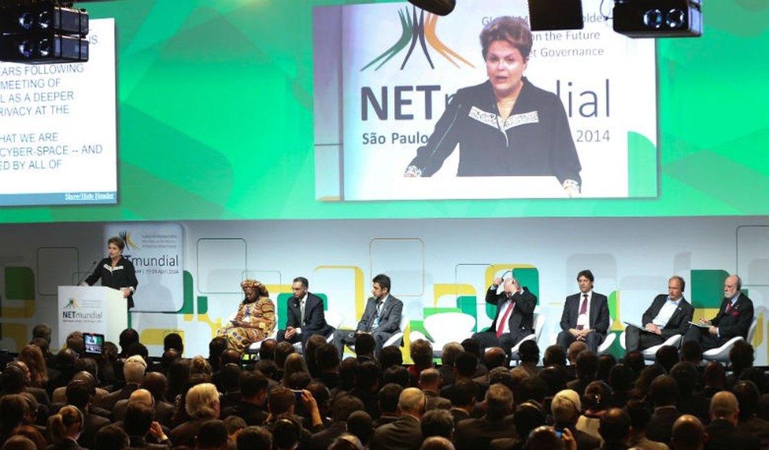 Dilma: Marco Civil da Internet foi saudado como exemplo para o mundo