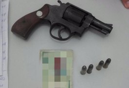 Homem é detido por posse irregular de arma de fogo em Tanque D’arca