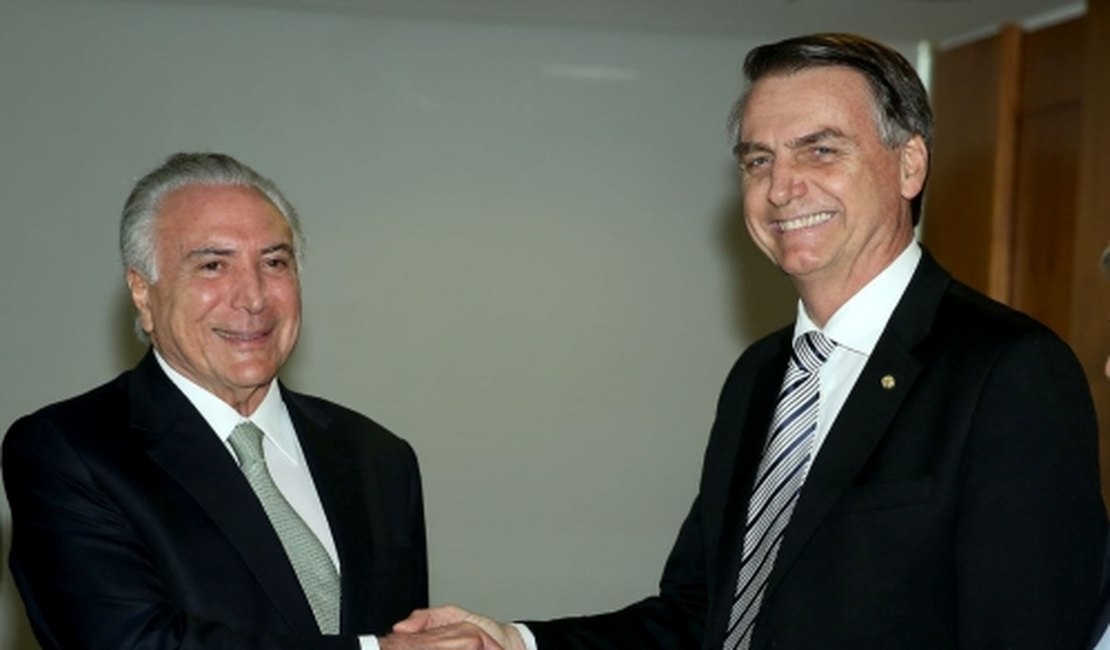 Bolsonaro convida Temer para chefiar missão humanitária no Líbano