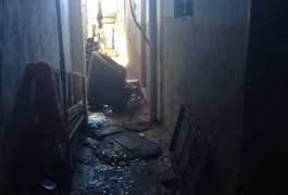 Incêndio destrói casa e mata três pessoas em Maceió