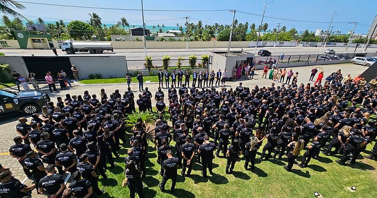 Polícia Civil De Alagoas Empossa 300 Novos Agentes E Escrivães Já é Notícia 6757