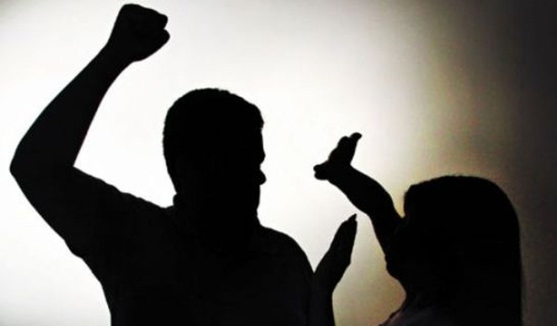 Mãe pede que polícia apreenda o próprio filho após ser agredida