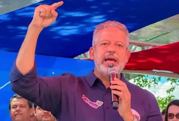 'Quem sabe dessa vez?' Arthur Lira surpreende ao admitir possibilidade de voto em Renan Filho para o Governo de Alagoas