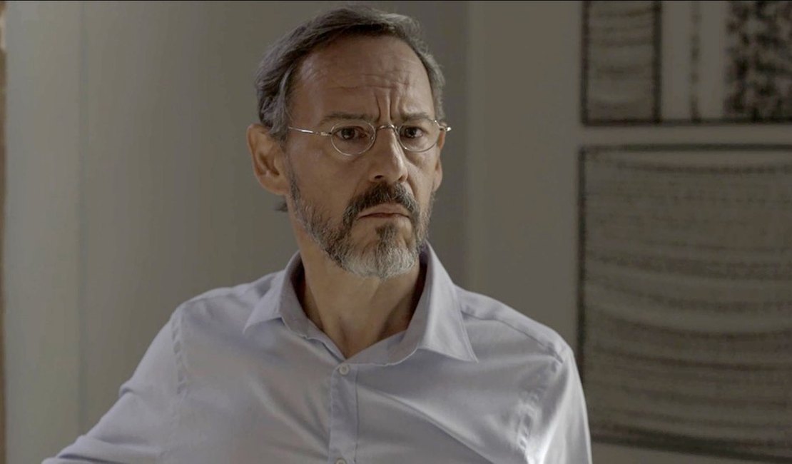 Henrique impede que Natanael atire em Elizabeth