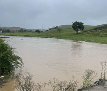 Após fortes chuvas, Defesa Civil monitora nível do rio Mundaú, em Alagoas