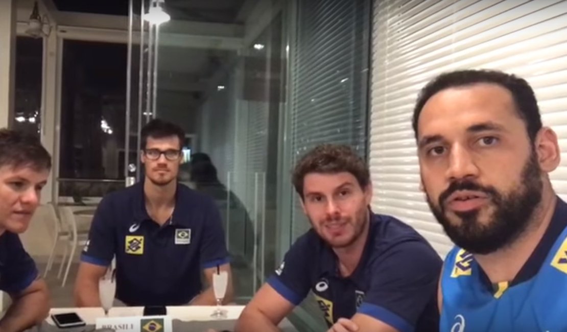 Seleção Masculina de Vôlei pede ajuda para vítimas das chuvas em AL