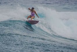 Surfista italiana morre após ataque de peixe-espada em Mentawai