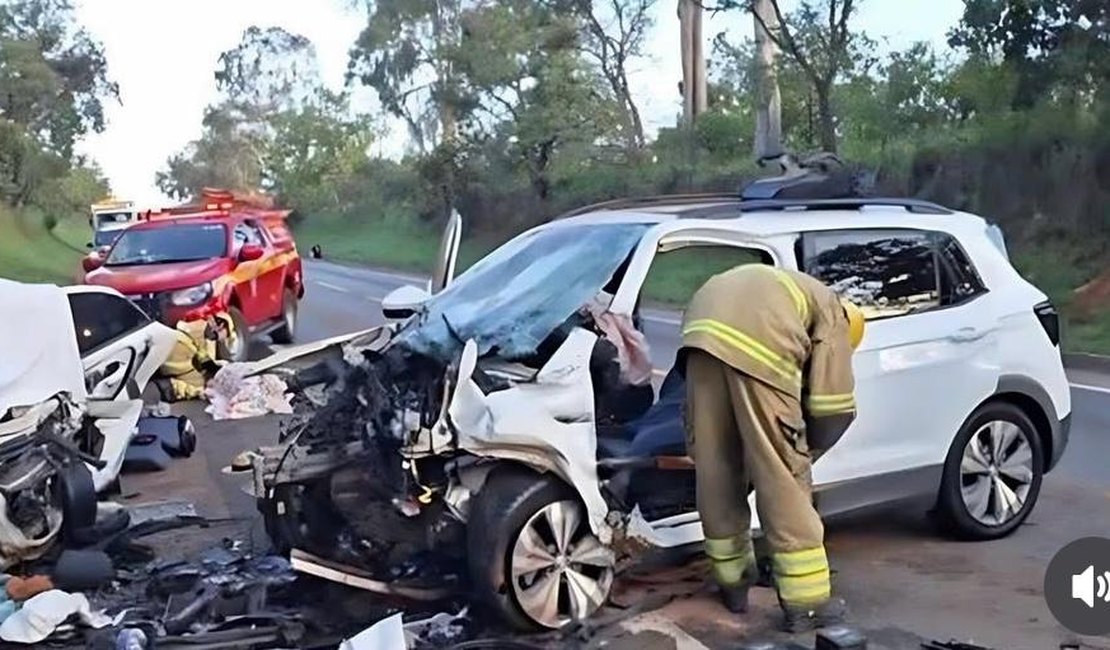 Acidente gravíssimo na BR-040 deixa cinco mortos, incluindo quatro da mesma família, em Paracatu