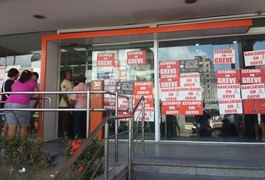Greve dos bancários deixa 90% das agências fechadas em Alagoas