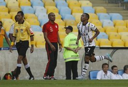 Corinthians usa 'inimigos íntimos' e vence o Flamengo no Maracanã