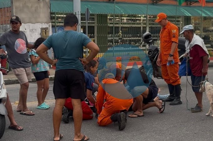 Colisão deixa duas jovens com escoriações no bairro Brasília, em Arapiraca