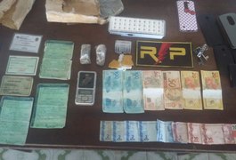 PM prende dois e apreende três menores suspeitos de crimes em Arapiraca
