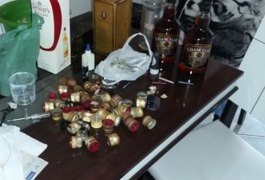 Homem é detido suspeito de falsificar uísques na Barra Nova, AL