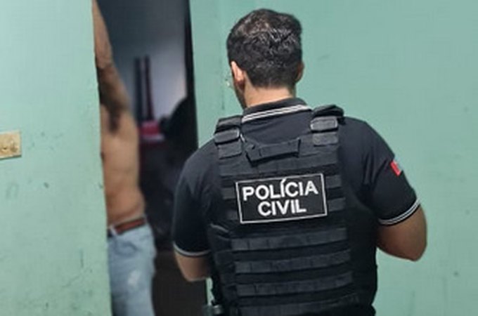 Operação em Arapiraca cumpre mandados de busca e apreensão para elucidar homicídios na região
