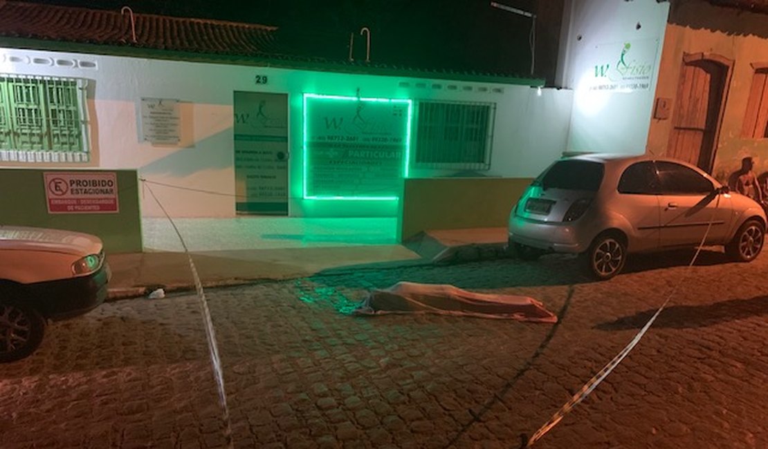 Após sair do trabalho, jovem é assassinado a tiros em Marechal Deodoro