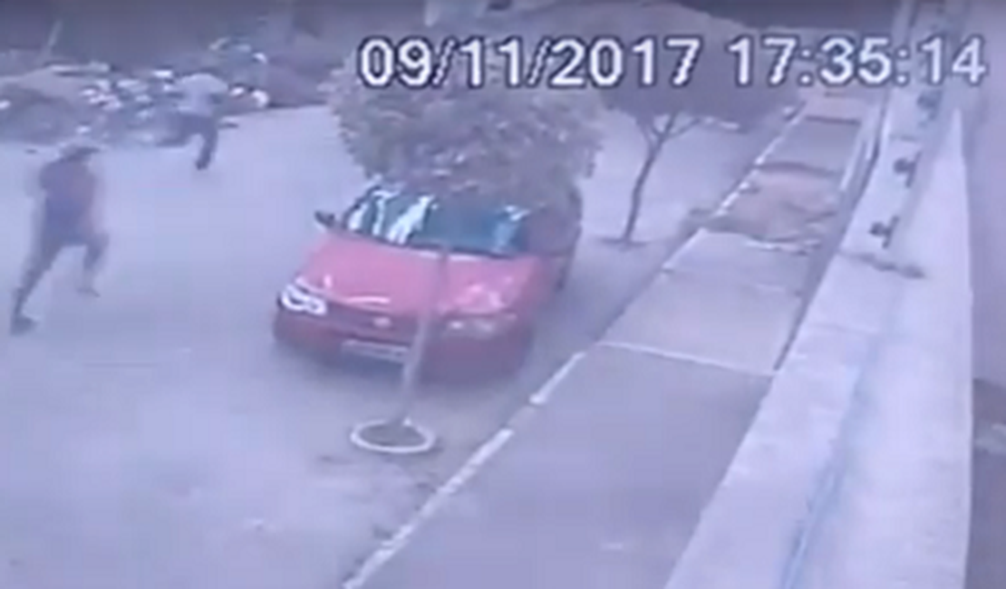 Câmeras de segurança mostram fuga de assassinos de ‘Neguinho Boiadeiro’ no dia do crime