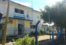 Agentes fazem revista na Casa de Custódia de Arapiraca após morte de detento