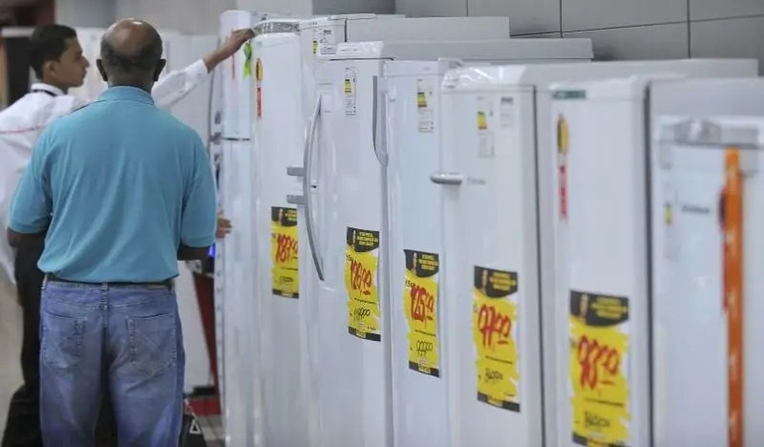 Após mudanças do governo Lula, geladeira mais barata custará pelo