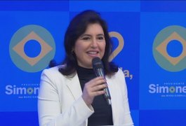 “Não cabe omissão”, diz Simone Tebet ao declarar apoio a Lula