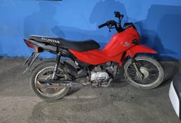Moto furtada no Sítio Alazão é encontrada no Povoado Pau D'Arco, em Arapiraca