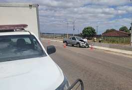 Motociclista é arrastado por cerca de 50 metros ao ser atingido por picape e morre na AL-220, em Arapiraca